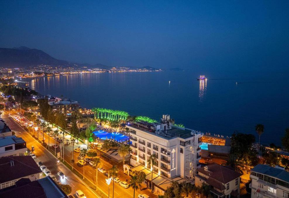 De'manor Boutique Hotel