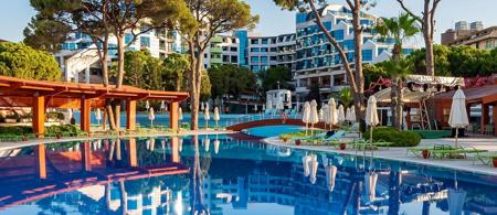 Cornelia De Luxe Resort