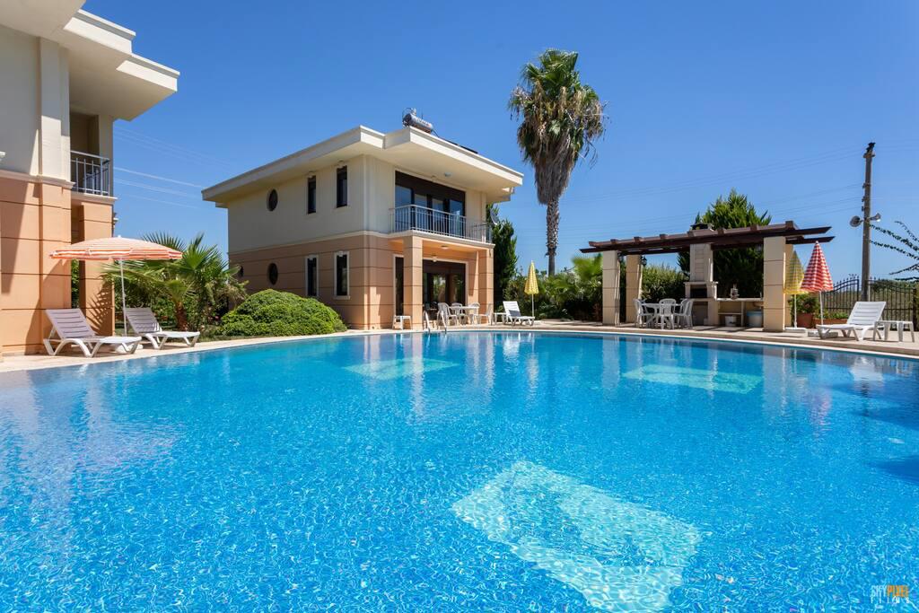 The Wind Sycamore Holiday Villas In Belek
