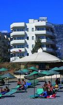 Gold Twins Family Beach Hotel