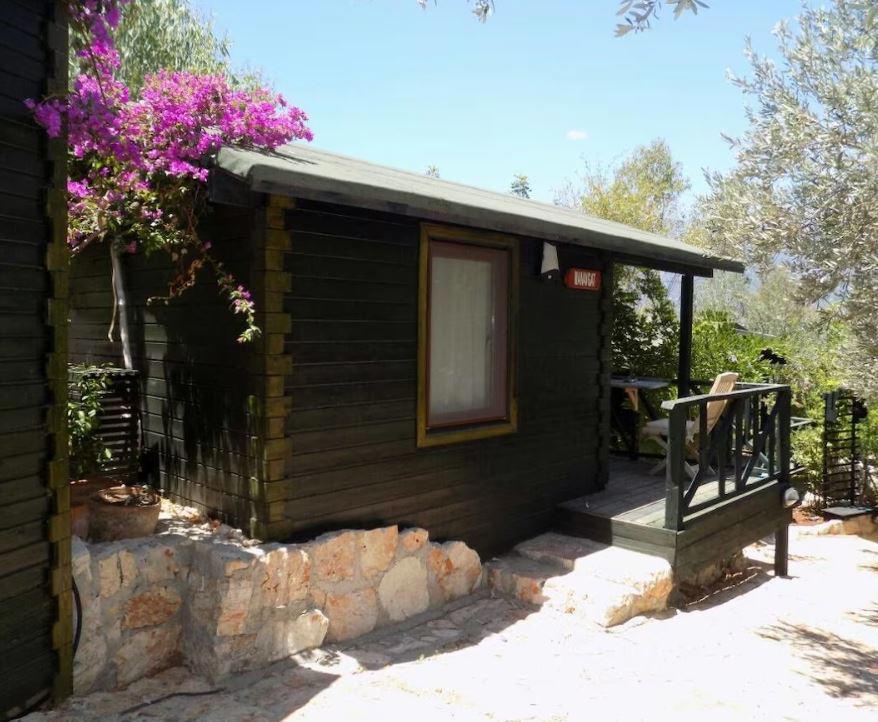 Nuri's Beach Bungalow