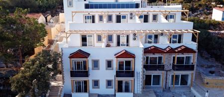 Blue Island Luxury Hotel