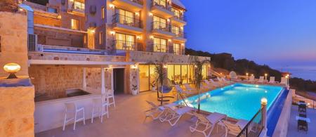 Hilaris Hotel