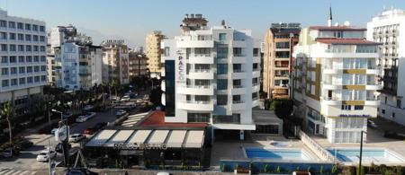 Reo Hotel & Spa