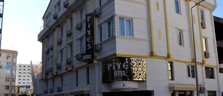 Piyes Otel