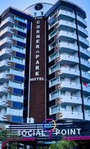 The Corner Park Hotel