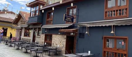 Famous Family Hotel