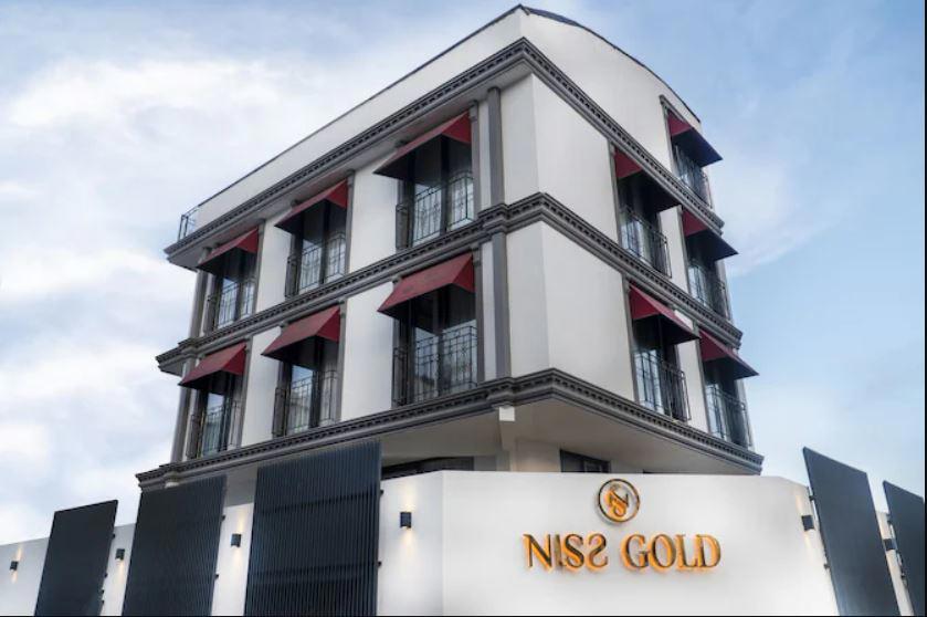 Niss Gold Apart