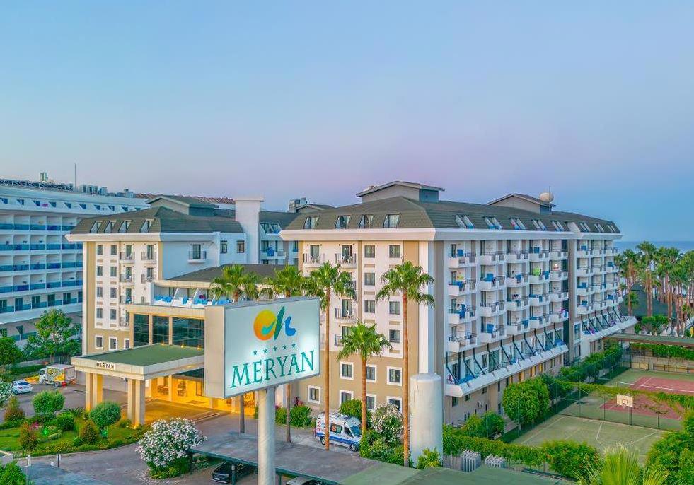 Meryan Beach Hotel Spa