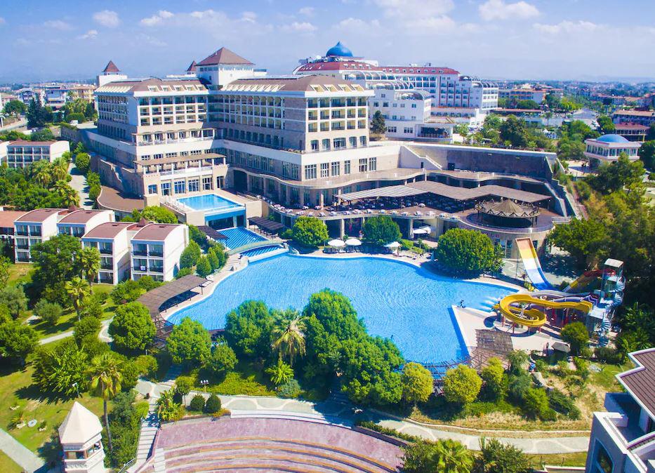 Horus Paradise Luxury Resort