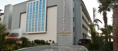 Commodore Elite Suites & Spa