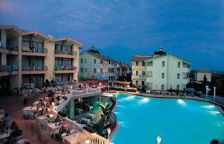 Clover Magic Park Side Hotel