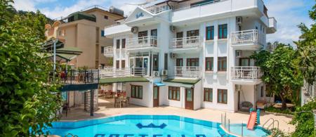 Castello Hotel & Aparts