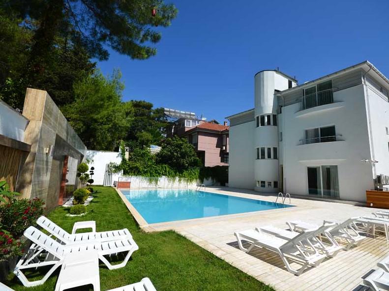 Doc's Boutique Hotel