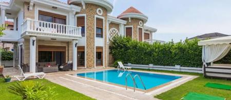 Villa Mare By Villatatilin