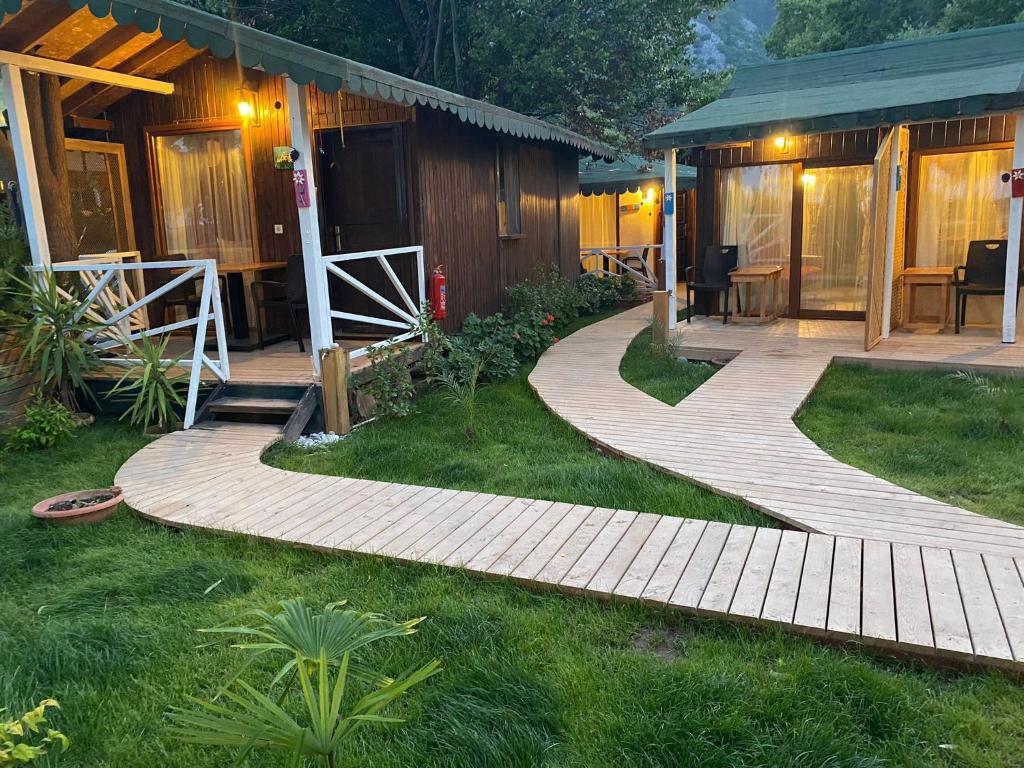 Kara Kedi Beach Bungalow