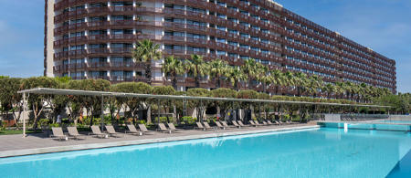 Nirvana Cosmopolitan