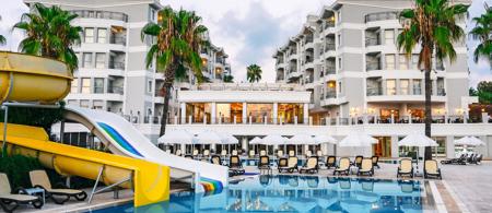 Royal Atlantis Beach