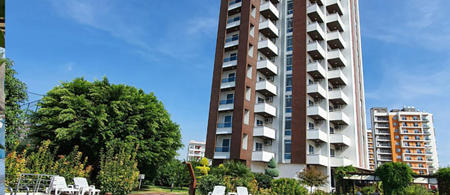 Upart Home
