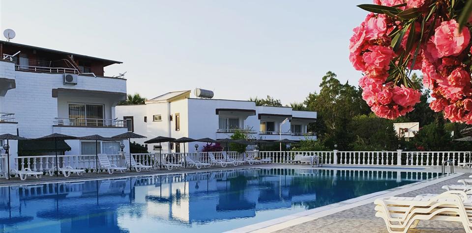 Altınkum Tatil Köyü