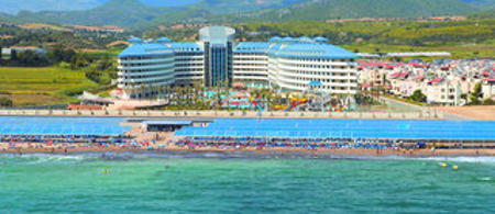 Crystal Admiral Resort & Spa