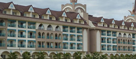 Side Crown Palace