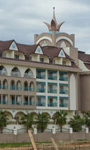 Side Crown Palace