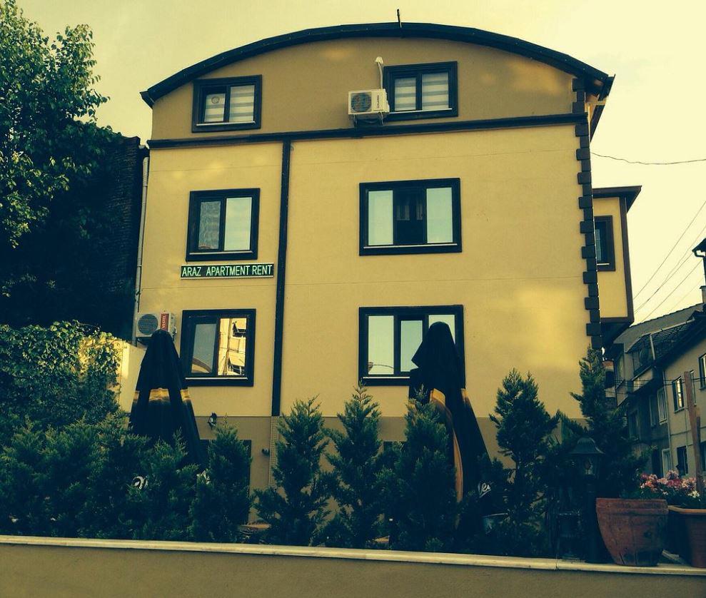 Araz Apart