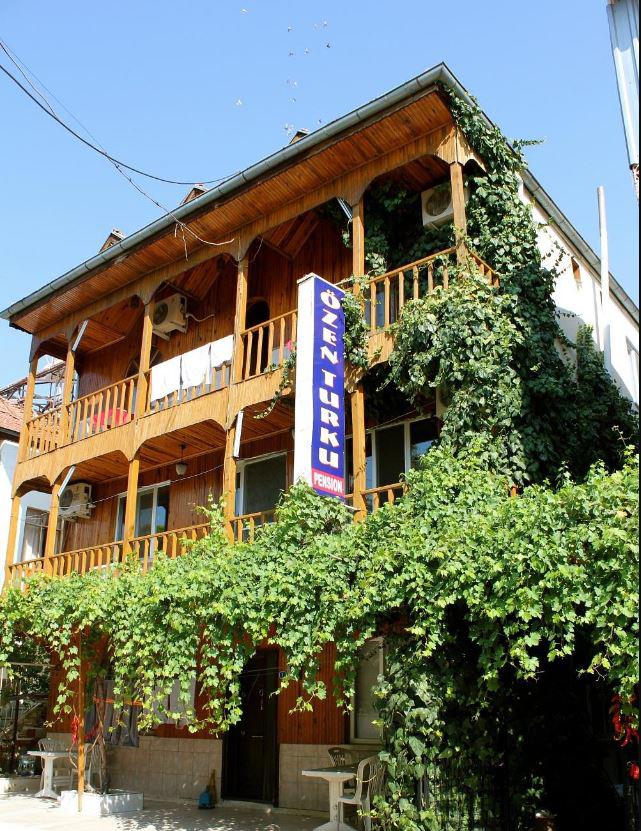 Özen Türkü Pansiyon