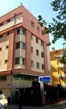 Siyav Hotel