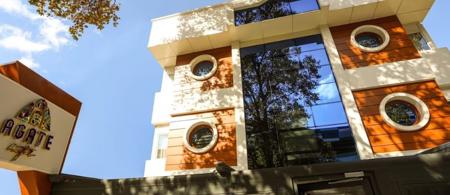 Agate Hotel