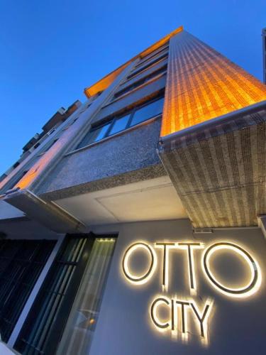 Otto City Premium Suites