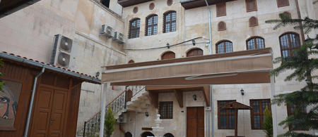 Zeynep Hanım Konağı