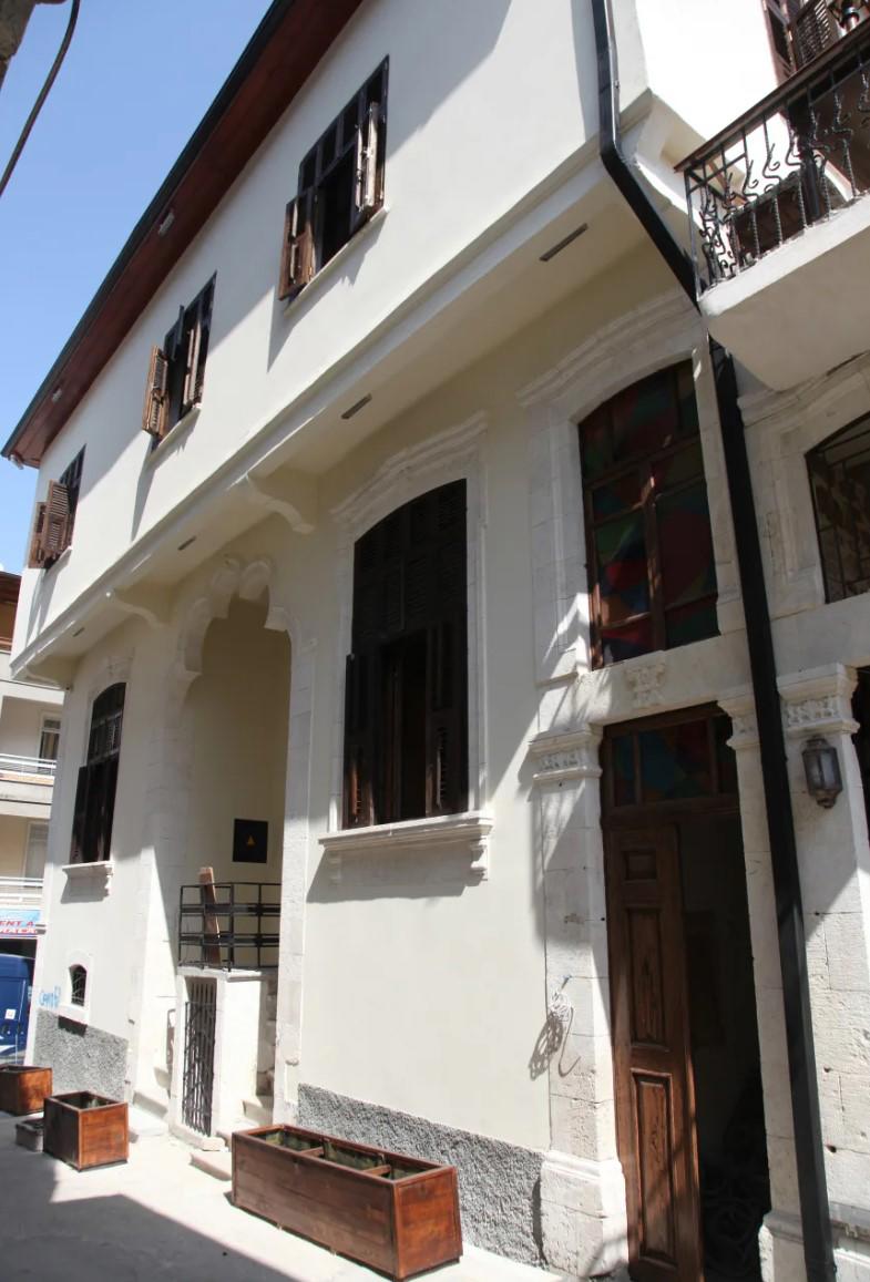 Fi Hostel