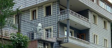 Lombane Apart