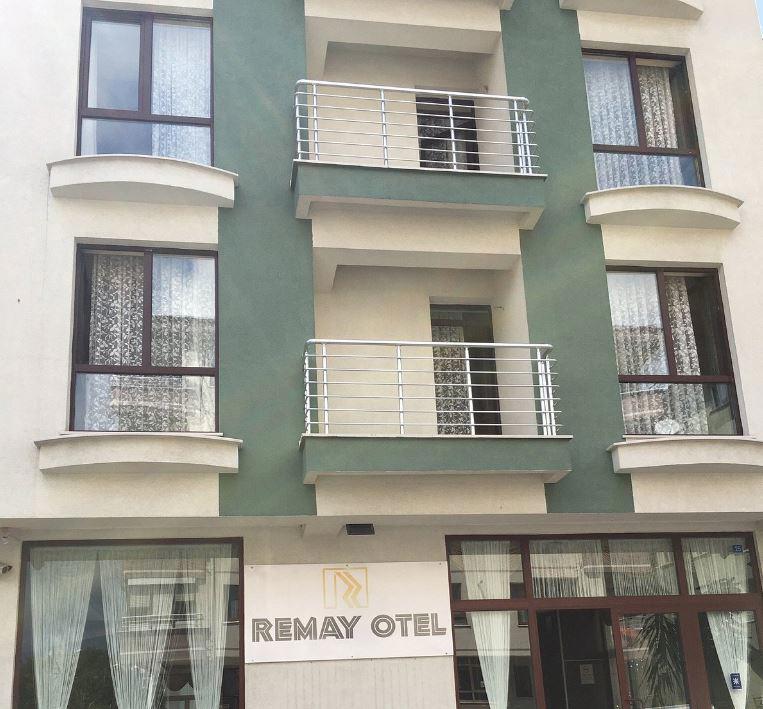 Remay Hotel
