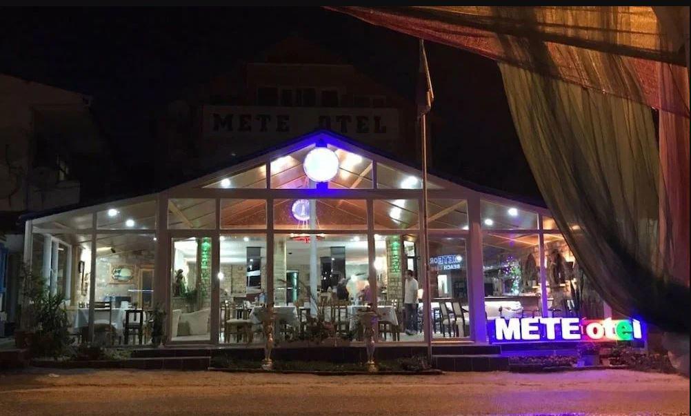 Mete Hotel