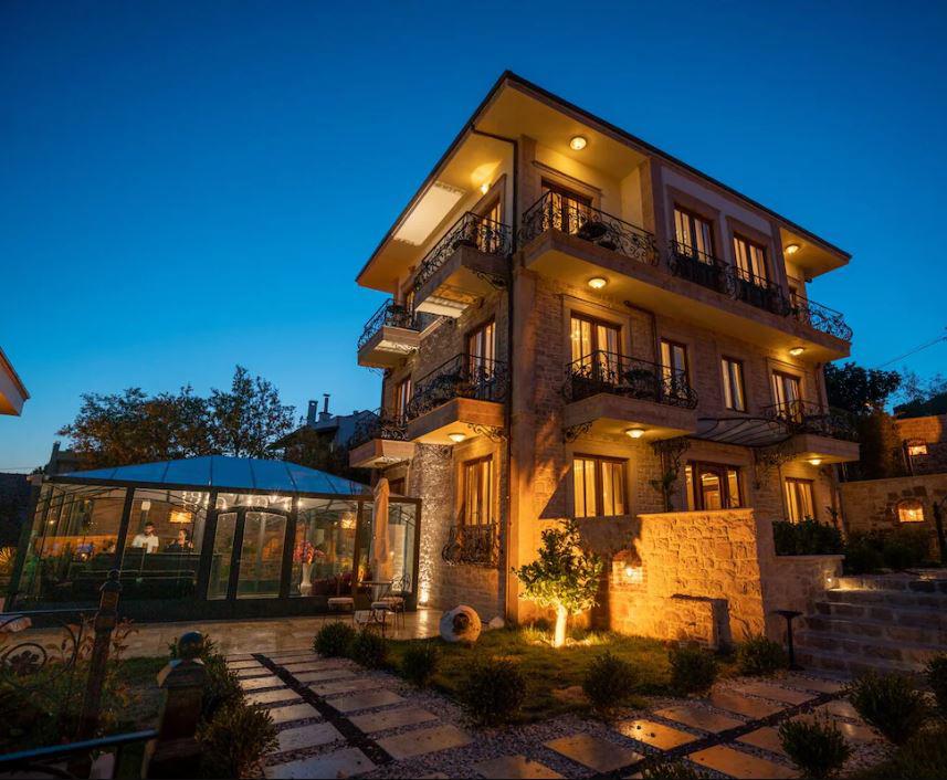 Baradiel Cunda Hotel