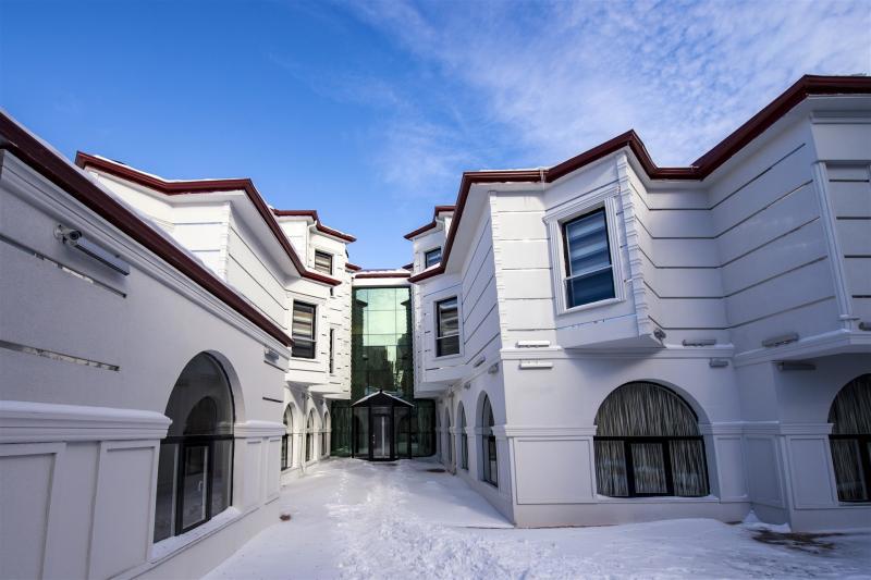 Kars-ı Şirin Hotel