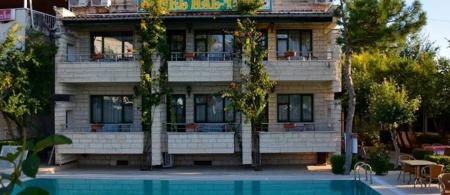 Hotel Hal-Tur