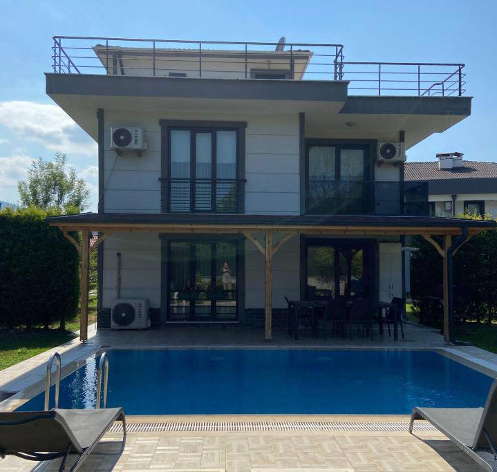 Villa Golyolu