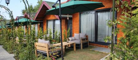 Adesa Boutique Bungalow Hotel