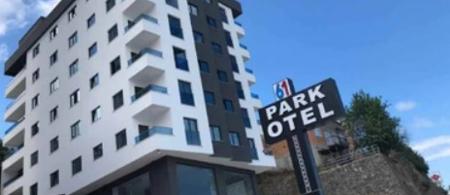 61 Park Otel