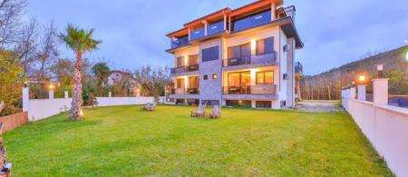 Agva Pieria Luxury Hotel +16