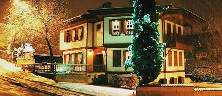 Çeşmeli Konak Garden