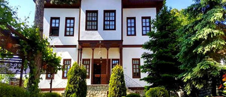 Hüma Hatun Konağı
