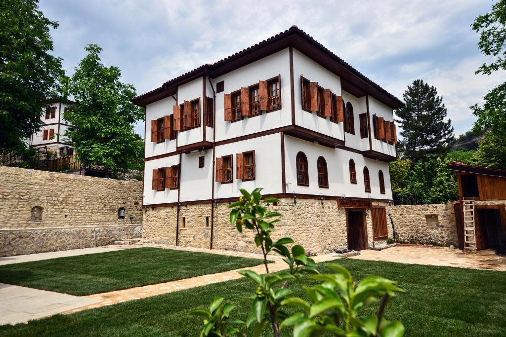 Mehmet Emin Efendi Konağı