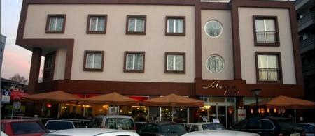 Hotel Almina Park