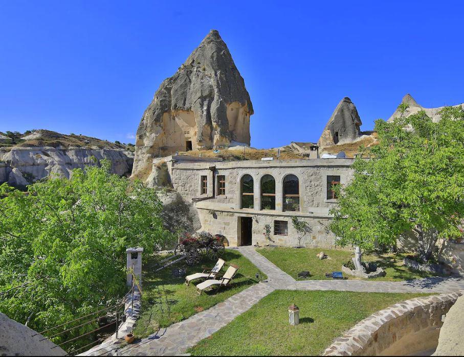 Travellers Cave - Traveller's