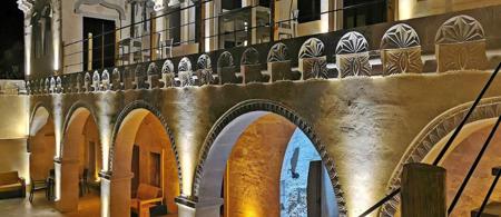 Falcon Cave Suites